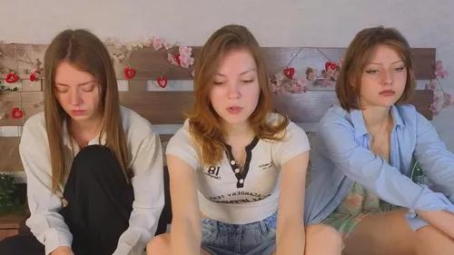 nelliewaters from Cherry is Freechat