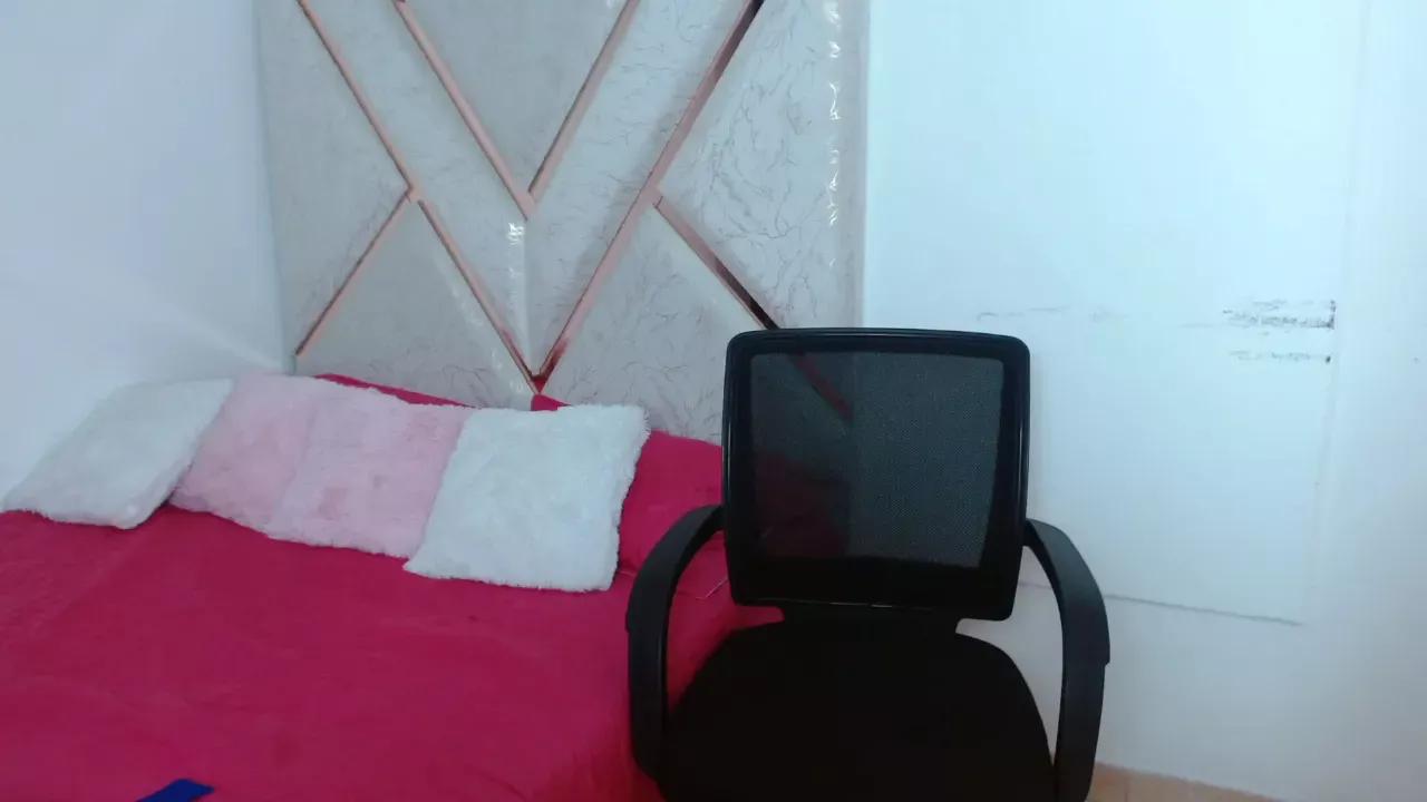 oliviajass from Cherry is Freechat