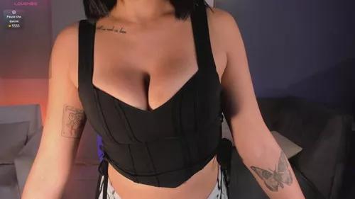Customizable and immersive: Energize your taste buds and checkout our delicious choice of amateur cams liveshows with excited livestreamers getting their sweet physiques pounded with their beloved vibrating toys.