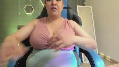 Customizable and immersive: Energize your taste buds and checkout our delicious choice of amateur cams liveshows with excited livestreamers getting their sweet physiques pounded with their beloved vibrating toys.