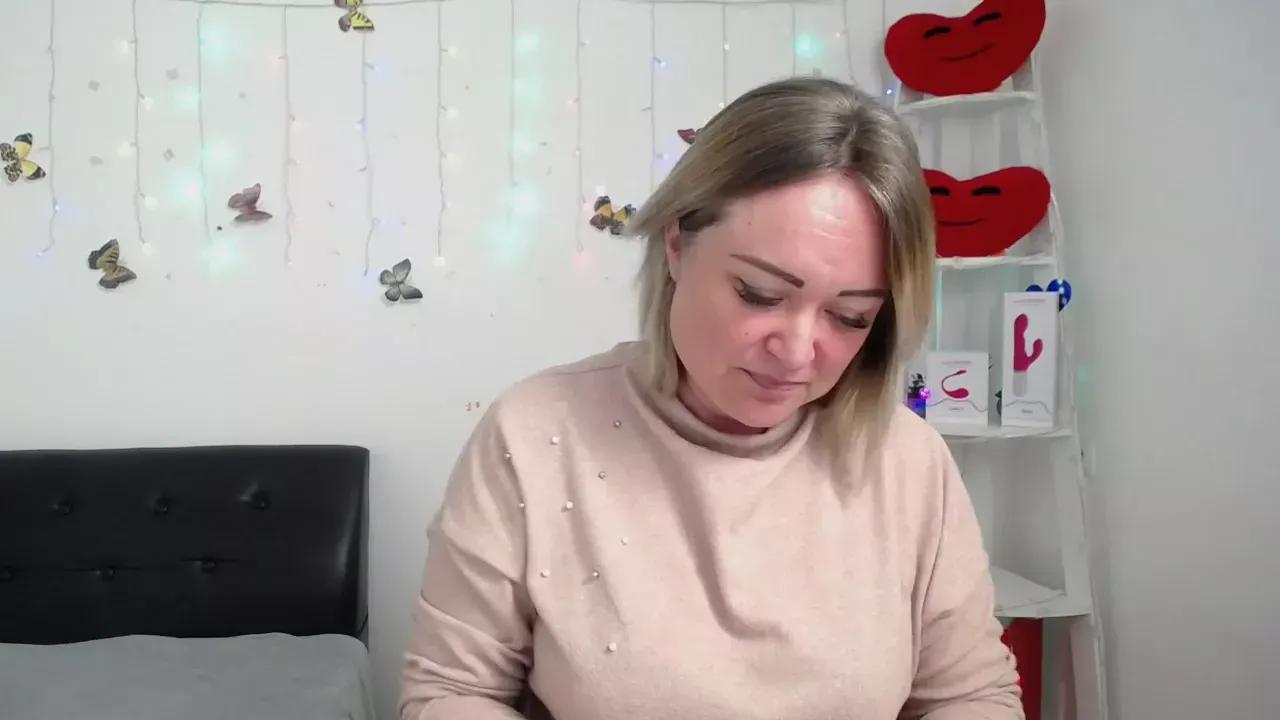 snezhanarells from Cherry is Freechat