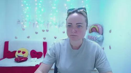 snezhanarells from Cherry is Freechat