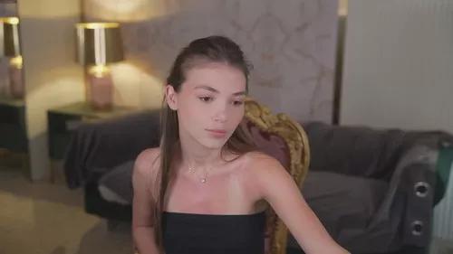 sweetalinka7 from Cherry is Freechat