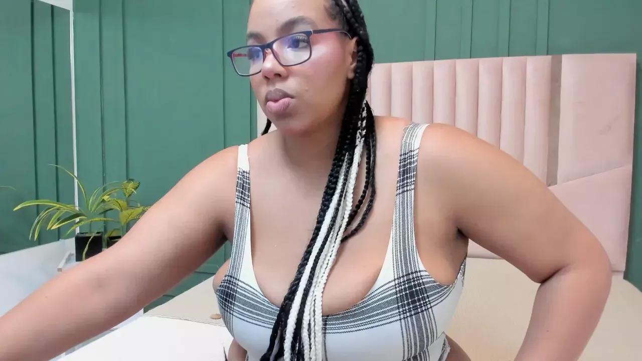 tianamoon from Cherry is Freechat