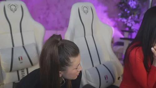 Customizable and immersive: Energize your taste buds and checkout our delicious choice of amateur cams liveshows with excited livestreamers getting their sweet physiques pounded with their beloved vibrating toys.