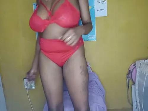 titmonroe from Cherry is Freechat