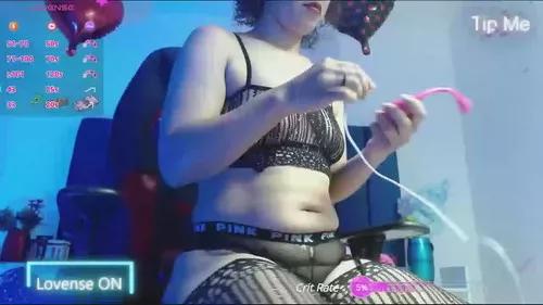 Customizable and immersive: Energize your taste buds and checkout our delicious choice of amateur cams liveshows with excited livestreamers getting their sweet physiques pounded with their beloved vibrating toys.