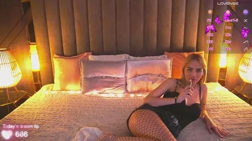 Customizable and immersive: Energize your taste buds and checkout our delicious choice of amateur cams liveshows with excited livestreamers getting their sweet physiques pounded with their beloved vibrating toys.