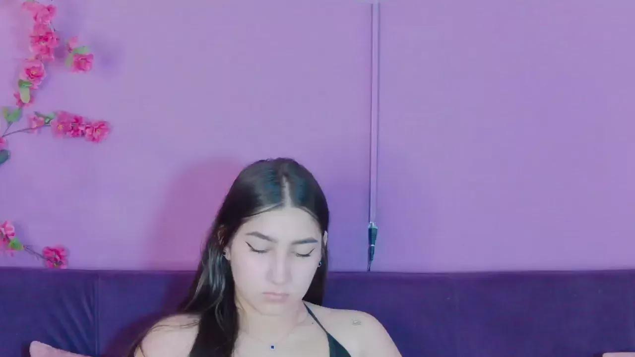 Customizable and immersive: Energize your taste buds and checkout our delicious choice of amateur cams liveshows with excited livestreamers getting their sweet physiques pounded with their beloved vibrating toys.