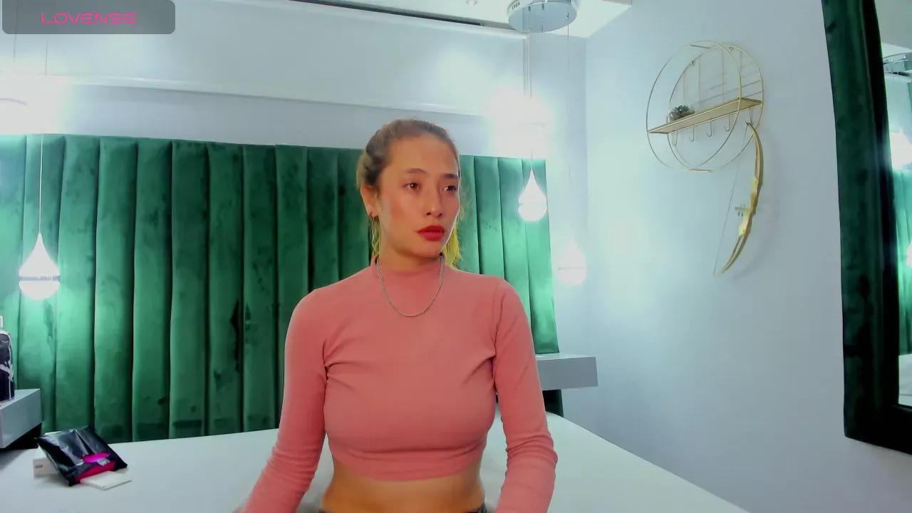 zoeetaylor from Cherry is Freechat