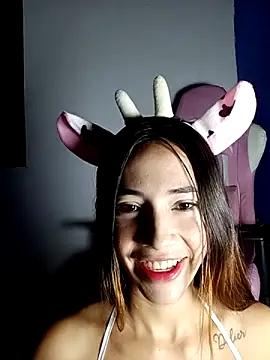 Customizable and immersive: Energize your taste buds and checkout our delicious choice of amateur cams liveshows with excited livestreamers getting their sweet physiques pounded with their beloved vibrating toys.