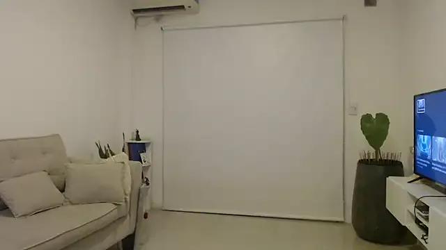 8venus8 from StripChat is Freechat