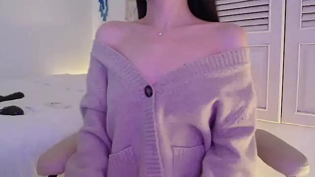 __Meow from StripChat is Freechat