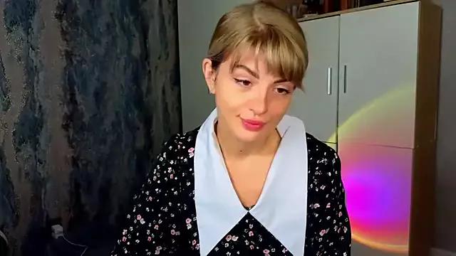 _comefeelme_ from StripChat is Freechat