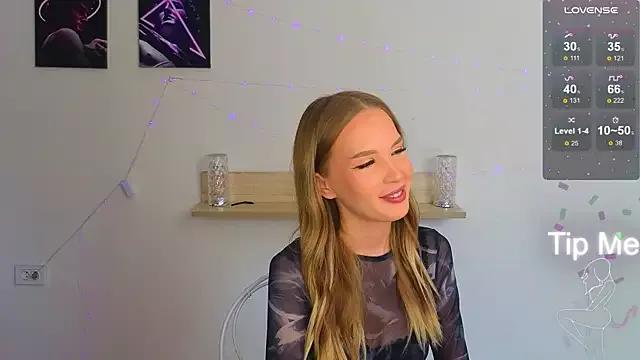 _Cutiefull_Lion_ from StripChat is Freechat