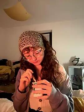 Customizable and immersive: Energize your taste buds and checkout our delicious choice of amateur cams liveshows with excited livestreamers getting their sweet physiques pounded with their beloved vibrating toys.