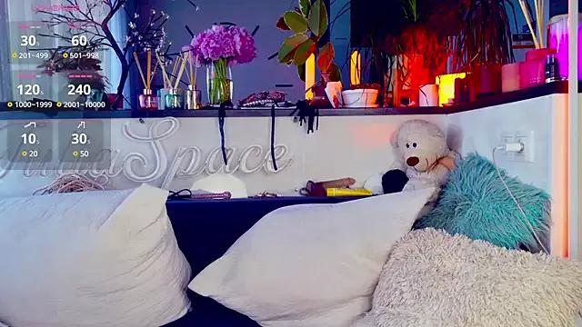 _JuliaSpace_ from StripChat is Freechat