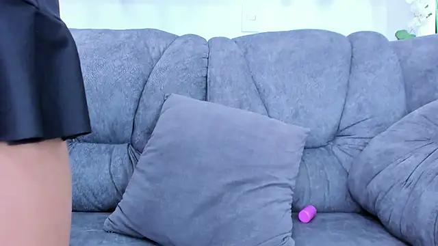 Customizable and immersive: Energize your taste buds and checkout our delicious choice of amateur cams liveshows with excited livestreamers getting their sweet physiques pounded with their beloved vibrating toys.