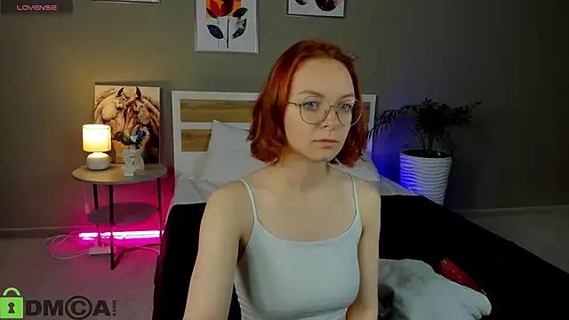 _little_Cat__ from StripChat is Freechat