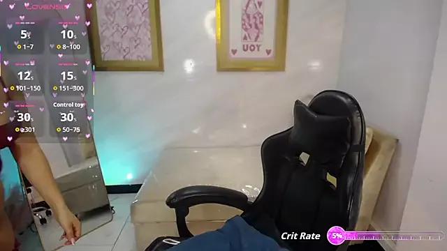 Customizable and immersive: Energize your taste buds and checkout our delicious choice of amateur cams liveshows with excited livestreamers getting their sweet physiques pounded with their beloved vibrating toys.