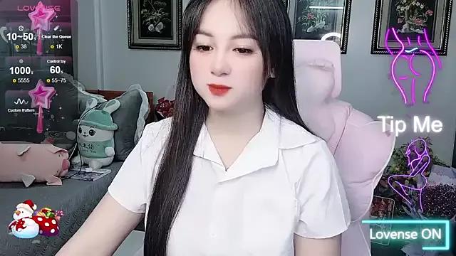 Customizable and immersive: Energize your taste buds and checkout our delicious choice of amateur cams liveshows with excited livestreamers getting their sweet physiques pounded with their beloved vibrating toys.