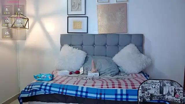 _naomi_s from StripChat is Freechat