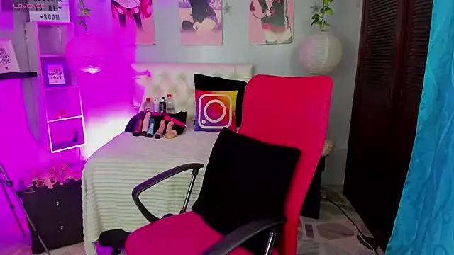 Customizable and immersive: Energize your taste buds and checkout our delicious choice of amateur cams liveshows with excited livestreamers getting their sweet physiques pounded with their beloved vibrating toys.