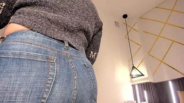 Customizable and immersive: Energize your taste buds and checkout our delicious choice of amateur cams liveshows with excited livestreamers getting their sweet physiques pounded with their beloved vibrating toys.