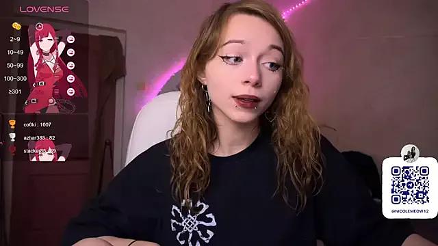 Customizable and immersive: Energize your taste buds and checkout our delicious choice of amateur cams liveshows with excited livestreamers getting their sweet physiques pounded with their beloved vibrating toys.