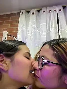 _vaness from StripChat is Freechat