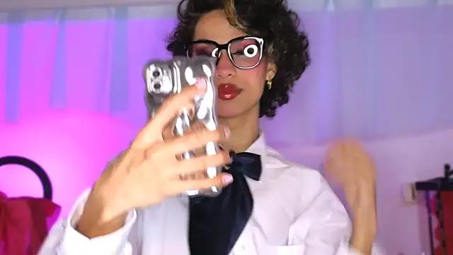 Abby_bella09 from StripChat