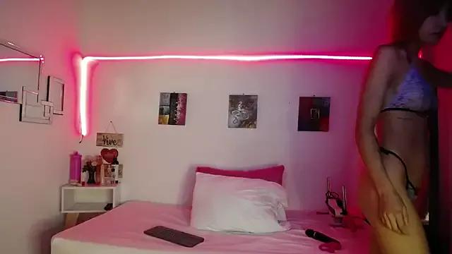 Customizable and immersive: Energize your taste buds and checkout our delicious choice of amateur cams liveshows with excited livestreamers getting their sweet physiques pounded with their beloved vibrating toys.