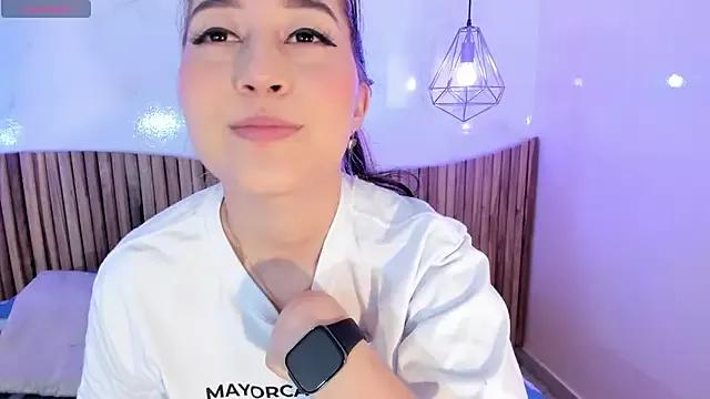Customizable and immersive: Energize your taste buds and checkout our delicious choice of amateur cams liveshows with excited livestreamers getting their sweet physiques pounded with their beloved vibrating toys.