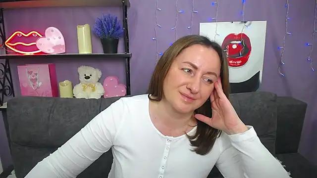 Customizable and immersive: Energize your taste buds and checkout our delicious choice of amateur cams liveshows with excited livestreamers getting their sweet physiques pounded with their beloved vibrating toys.