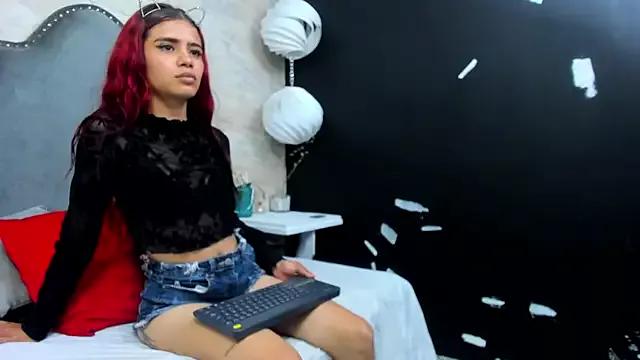abigail_silver_ from StripChat is Freechat