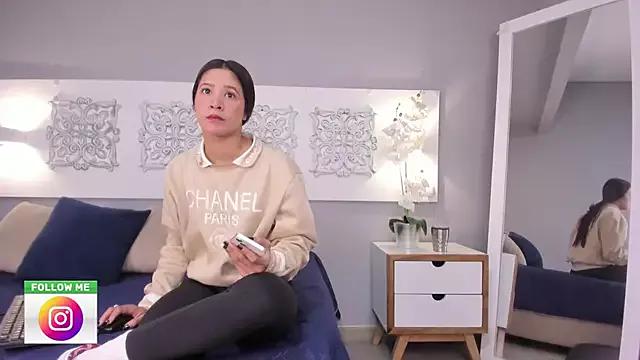 adelaa_11 from StripChat is Freechat
