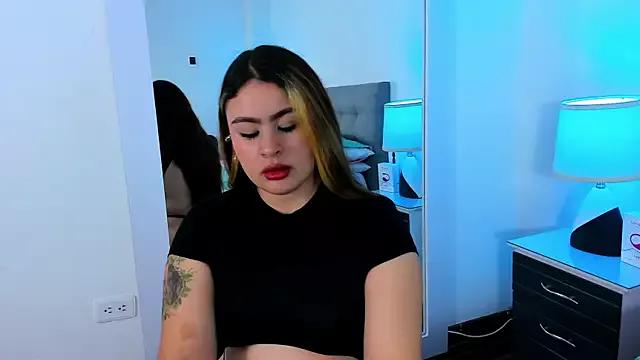 AdeleJhones from StripChat is Freechat