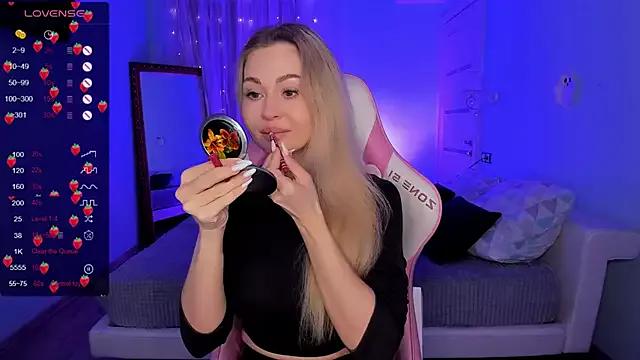 Customizable and immersive: Energize your taste buds and checkout our delicious choice of amateur cams liveshows with excited livestreamers getting their sweet physiques pounded with their beloved vibrating toys.