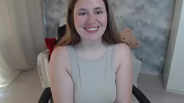AdelinaLawson from StripChat is Freechat