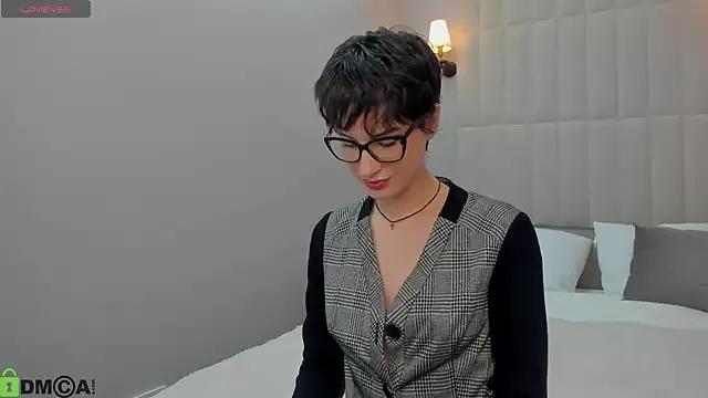 Adeline_Perle from StripChat is Freechat