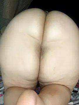 adhara-daaal from StripChat