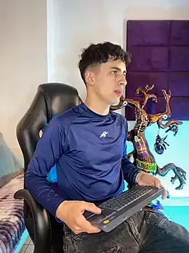 Photos of AdrianRinaldi from StripChat is Freechat