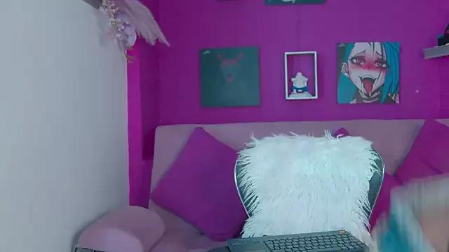 Agatha_Lanee from StripChat is Freechat
