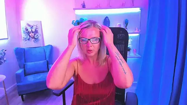 Customizable and immersive: Energize your taste buds and checkout our delicious choice of amateur cams liveshows with excited livestreamers getting their sweet physiques pounded with their beloved vibrating toys.