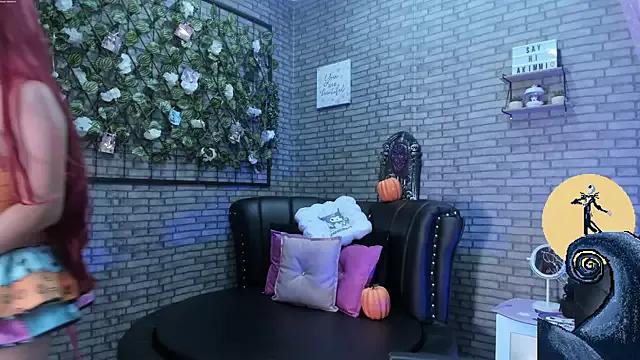 Customizable and immersive: Energize your taste buds and checkout our delicious choice of amateur cams liveshows with excited livestreamers getting their sweet physiques pounded with their beloved vibrating toys.