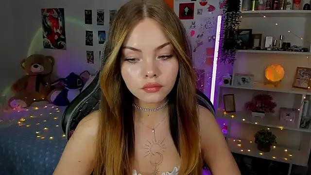 Customizable and immersive: Energize your taste buds and checkout our delicious choice of amateur cams liveshows with excited livestreamers getting their sweet physiques pounded with their beloved vibrating toys.