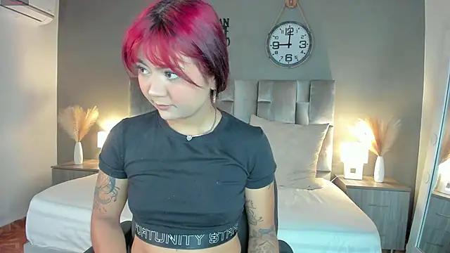Customizable and immersive: Energize your taste buds and checkout our delicious choice of amateur cams liveshows with excited livestreamers getting their sweet physiques pounded with their beloved vibrating toys.