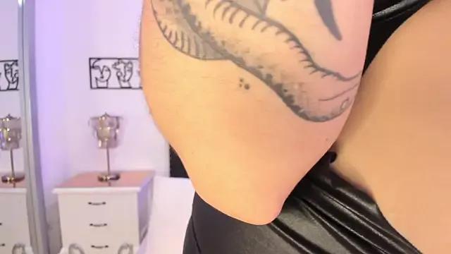 Customizable and immersive: Energize your taste buds and checkout our delicious choice of amateur cams liveshows with excited livestreamers getting their sweet physiques pounded with their beloved vibrating toys.