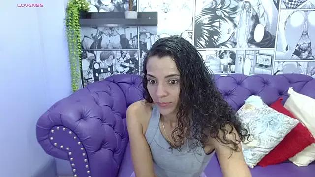 Customizable and immersive: Energize your taste buds and checkout our delicious choice of amateur cams liveshows with excited livestreamers getting their sweet physiques pounded with their beloved vibrating toys.