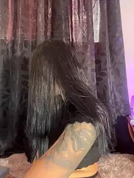 AlannaDollx from StripChat is Freechat